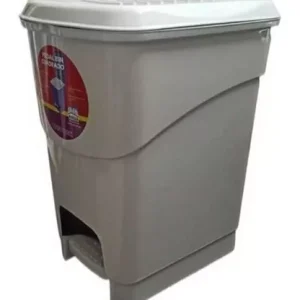 Papelera pedalbin cuadrada de 16 lts 26 x 25 x 41 cm