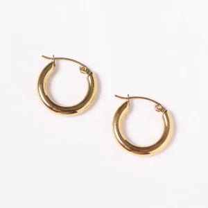 Zarcillos en forma de aro liso