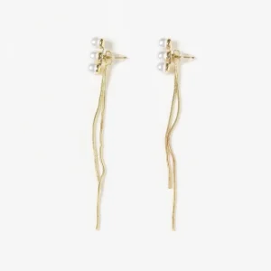 Zarcillo largo con perlas