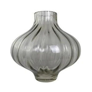 Florero de 22 x 22 x 23 cm