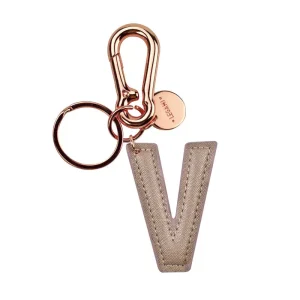 Llavero oro rosado letra V