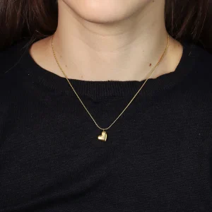 Collar con dije de coraz?n